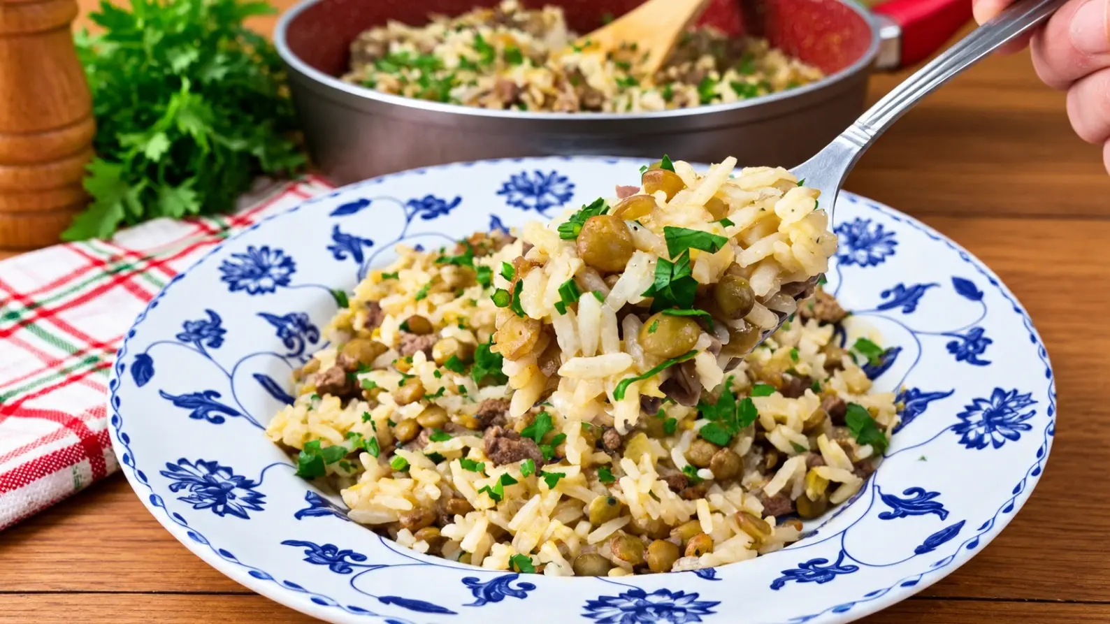 Arroz com Carne e Lentilhas numa Panela Só